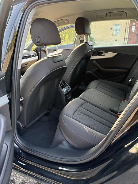 Audi A4 (2019) - fotka 12 z 17