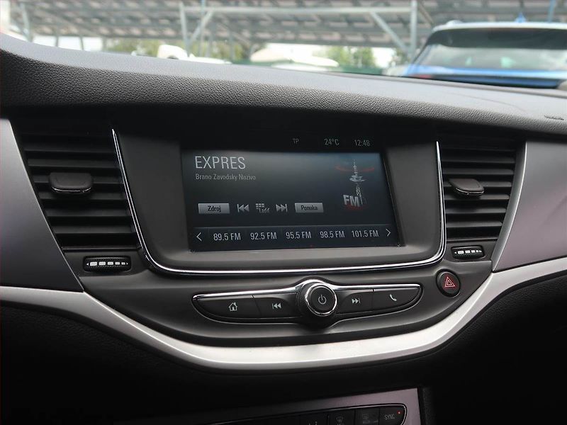Opel Astra (2019) 1.4 T, Serv.kniha, Tempomat - fotka 12 z 16