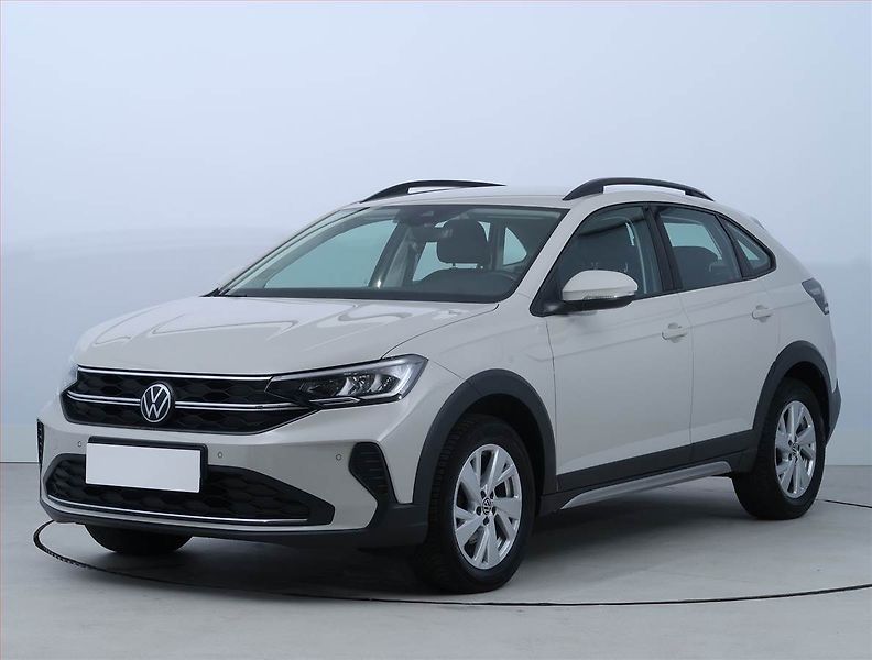 Volkswagen Taigo (2022) Life 1.0 TSI - fotka 2 z 19