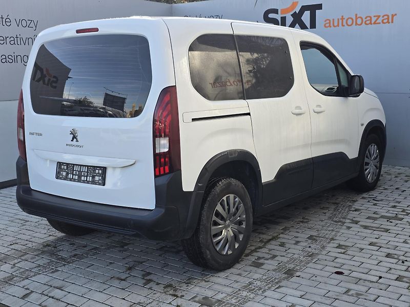 Peugeot Rifter Active 1,5 BlueHDi (75 kW - fotka 4 z 9