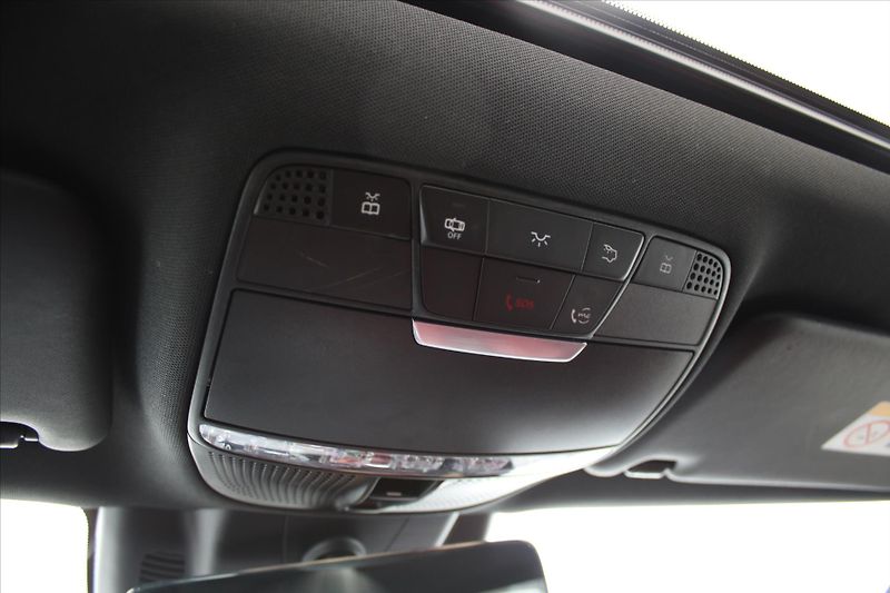 Mercedes-Benz CLS 450 4MATIC AMG DPH ČR - fotka 24 z 29