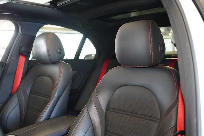 Mercedes-Benz Třídy C C43 AMG 4MATIC, Ventilace, HUD - fotka 20 z 47