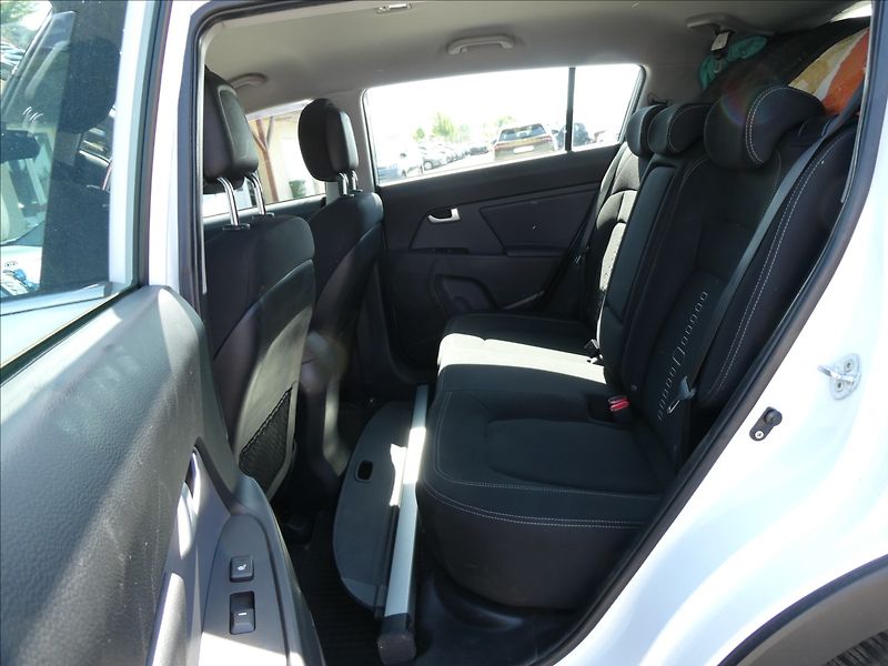 Kia Sportage 2,0 CRDi 135kW AWD 2x kola, ČR - fotka 22 z 41