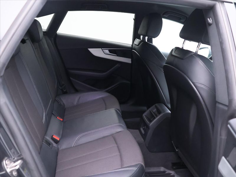 Audi A5 3,0 50TDI 210kW Quattro DPH - fotka 15 z 41