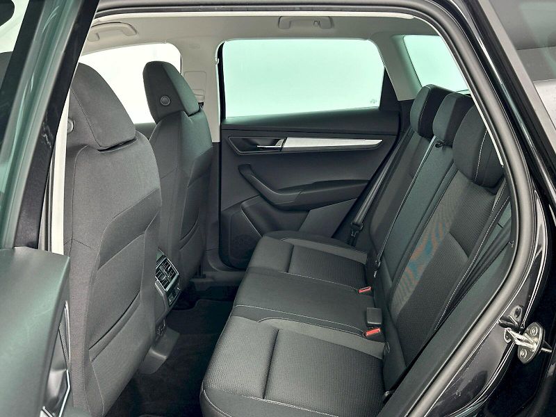 Škoda Karoq (2023) 2.0TDI 110kW Ambition Tour - fotka 8 z 32