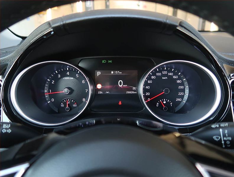 Kia Ceed (2025) 1.5 T-GDI - fotka 11 z 20