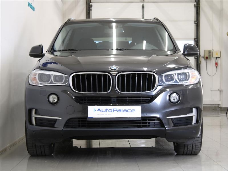 BMW X5 3,0 30d 190kW xDrive Tažné DPH - fotka 2 z 25