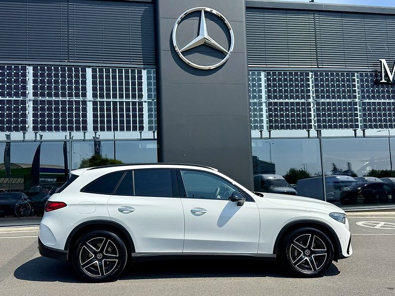 Mercedes-Benz GLC (2025) 200 d 4MATIC - fotka 9 z 45