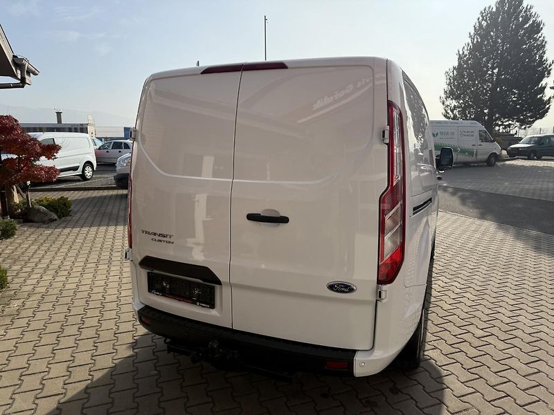 Ford Transit Custom (2022) 2,0-TEMPOMAT-SENZORY-TAŽNÉ  - fotka 6 z 48