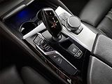 BMW Řada 5 (2018) M Sport 530d xDrive, 4X4 - náhled 16
