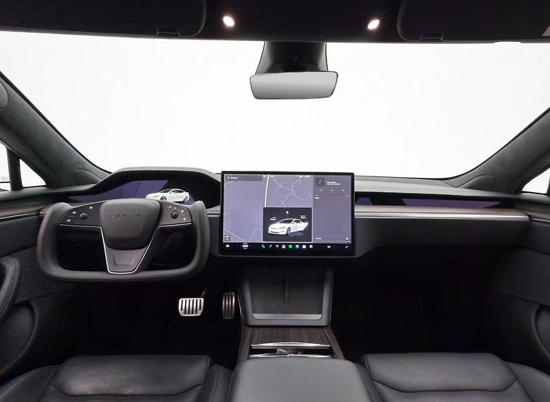 Tesla Model S LR AWD Vzduch Pano. Kam Yoke - fotka 10 z 35