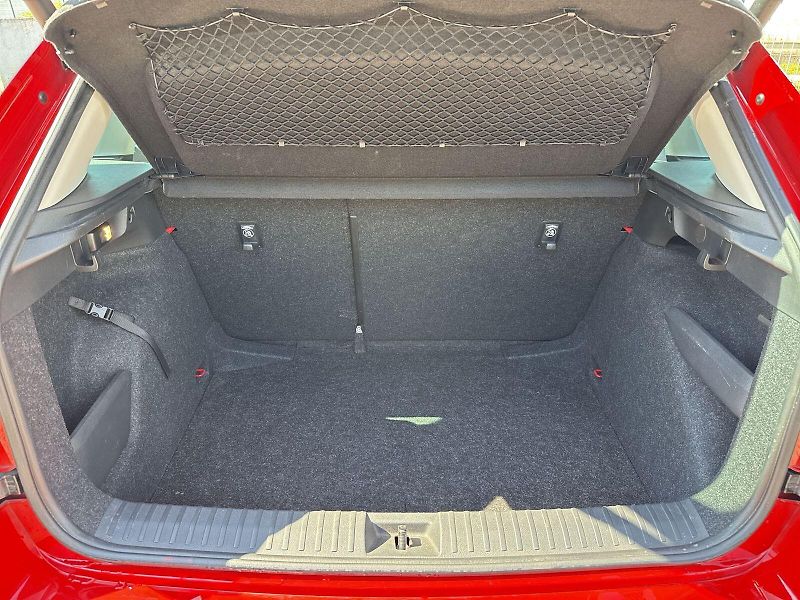 Škoda Kamiq (2020) 1.5 TSI Style - fotka 26 z 31