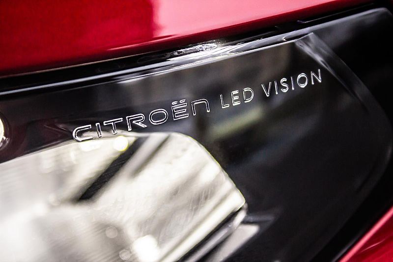 Citroën C3 (2026) 1,2 MAX Turbo benzín 100k+ ZIM - fotka 4 z 25