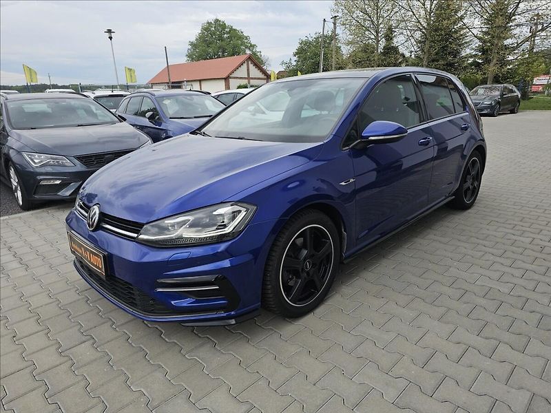 Volkswagen Golf VII 1,4TSi R-Line NAVI ALU - fotka 3 z 43