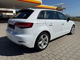 Audi A3 1,6 TDI Sportb automat - náhled 4