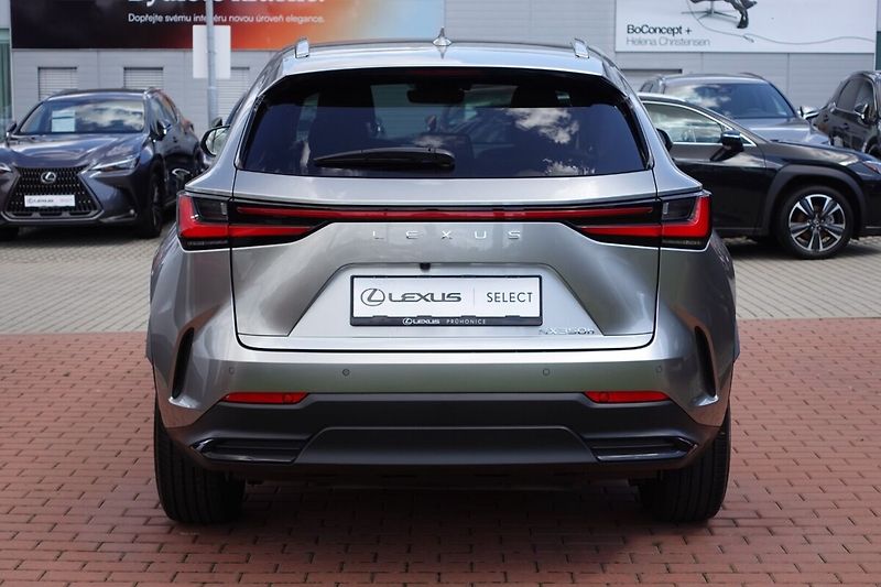 Lexus NX 350h NX350h Executive FWD - fotka 6 z 33