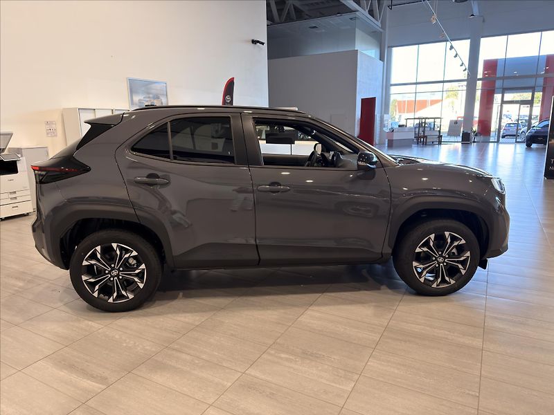 Toyota Yaris Cross (2026) Style  1.5 Hybrid (130k) - fotka 6 z 11