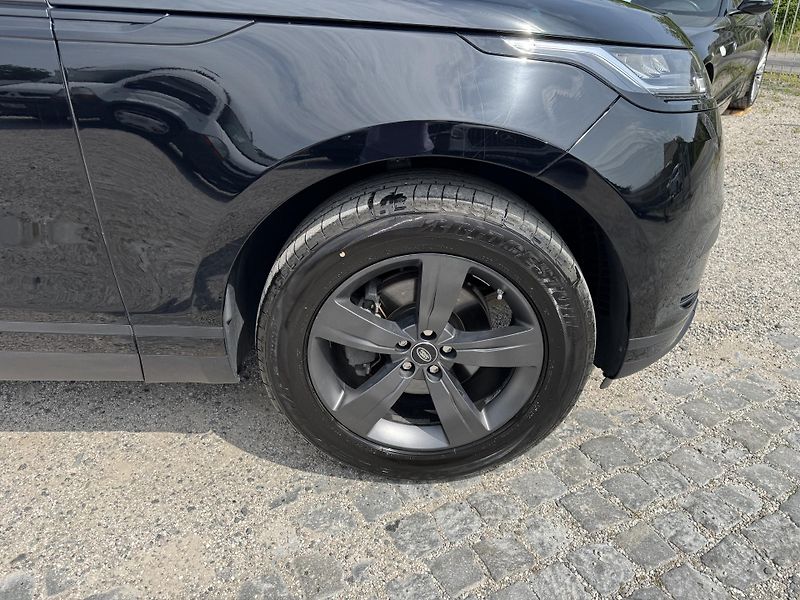 Land Rover Range Rover Velar (2020) 2.0 i 184KW 66000KM - fotka 22 z 26