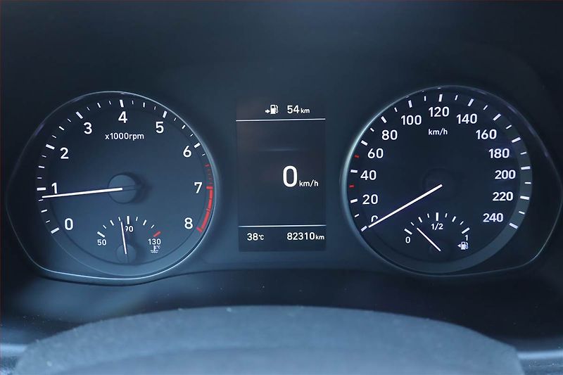 Hyundai i30 (2019) Family 1.4 T-GDI, Serv.kniha - fotka 11 z 22