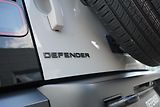 Land Rover Defender (2026) 110 X-Dynamic SE P300e       - náhled 35