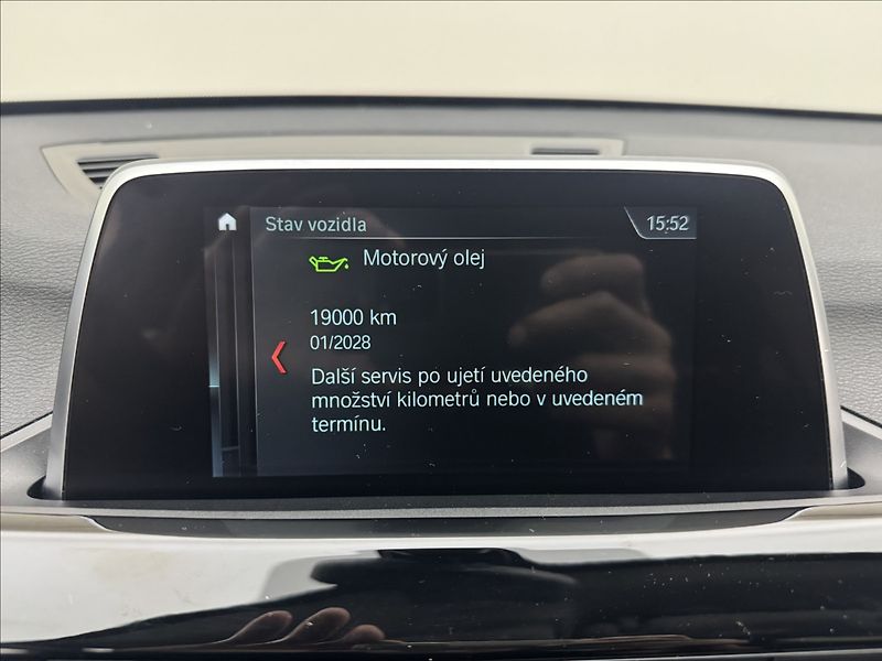 BMW X1 2,0 18d AUTOMAT SERVIS ČR - fotka 17 z 44