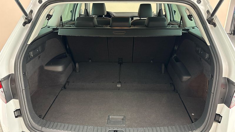 Škoda Kodiaq 2.0 TSI DSG 4x4 Style - fotka 17 z 29