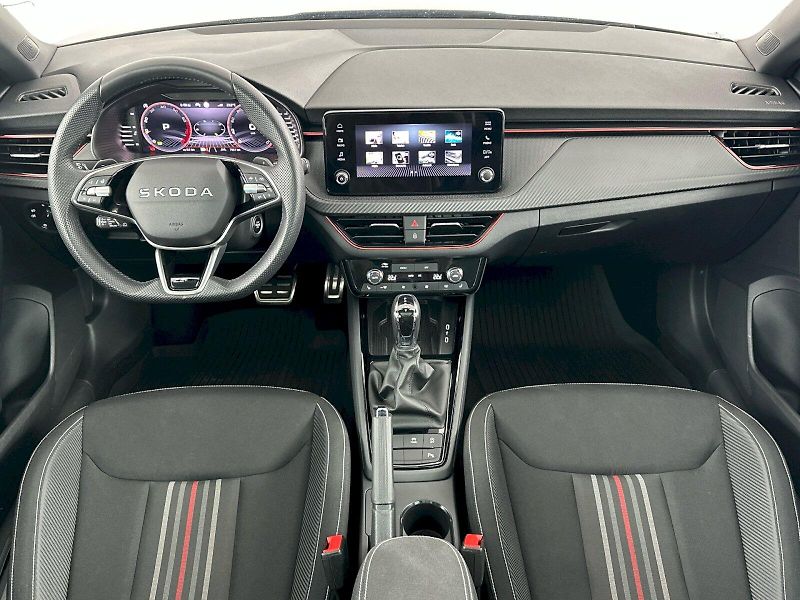 Škoda Scala (2025) DSG 1.5TSI 110kW Monte Carlo - fotka 5 z 32