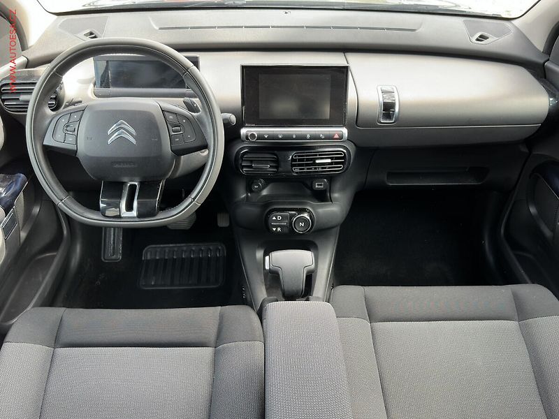 Citroën C4 Cactus (2014) 1.6 HDi, 2.maj,ČR, AT, LED - fotka 8 z 19