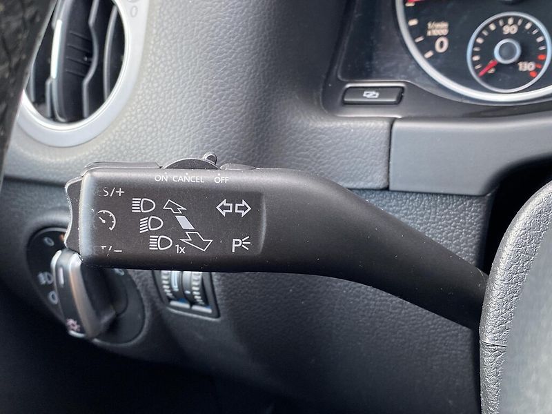 Volkswagen Tiguan 2.0 TDI 103 kW DSG 4Motion - fotka 14 z 26
