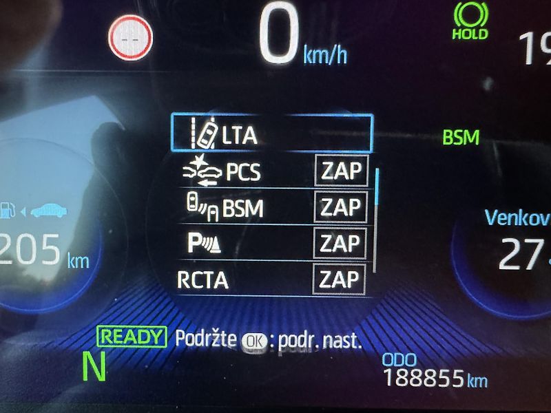 Toyota Corolla (2022) GR SPORT 2.0 HYBRID 135kW ČR - fotka 18 z 28