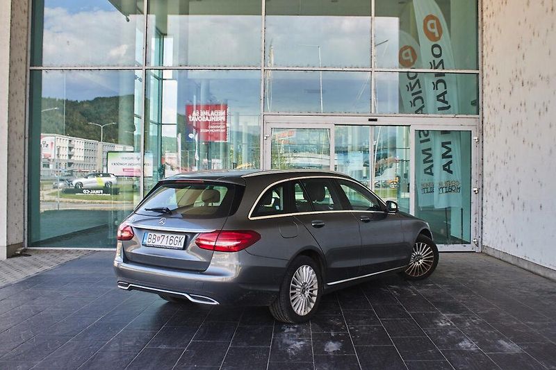 Mercedes-Benz Třídy C (2017) Mercedes C200 - T (kombi) - fotka 5 z 21