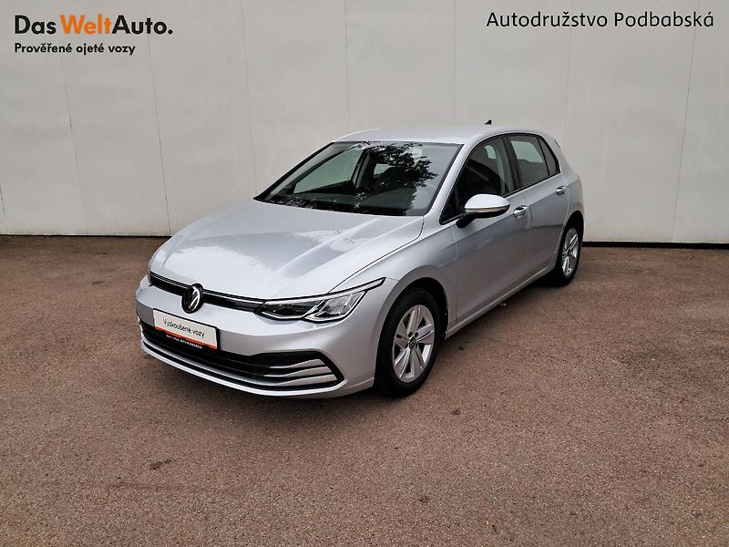 Volkswagen Golf (2022) LIFE 1.5 TSI / 96 kW M6 - fotografie inzerátu