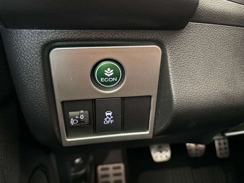 Honda HR-V (2018) 1.5 VTEC Comfort - fotka 15 z 29