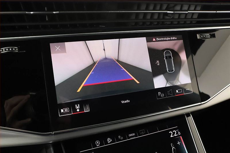 Audi Q8 (2021) 50 TDI - fotka 19 z 21