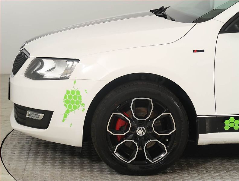 Škoda Octavia (2014) 1.2 TSI, Serv.kniha - fotka 14 z 15