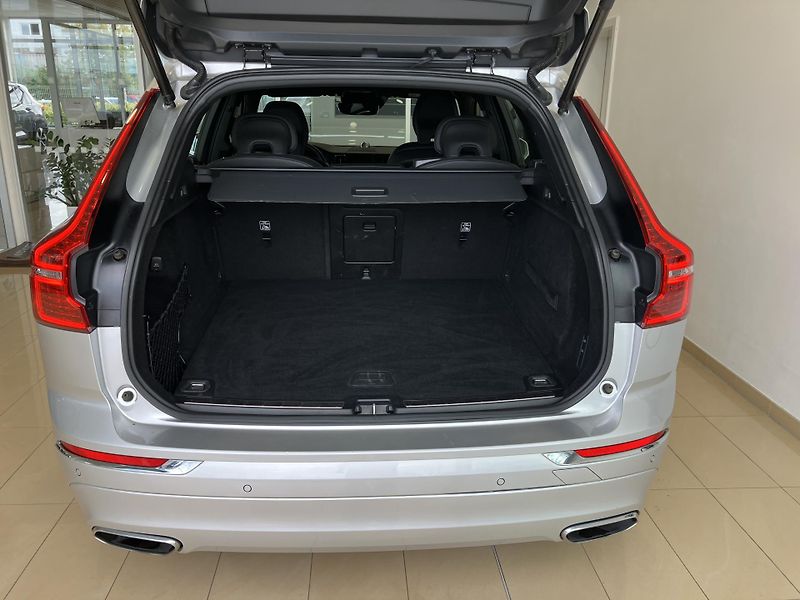 Volvo XC60 T6 AWD Drive-E Inscription AT8 - fotka 9 z 47