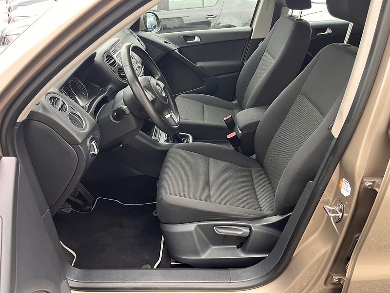 Volkswagen Tiguan (2012) 2.0 TDi TZ - fotka 7 z 24