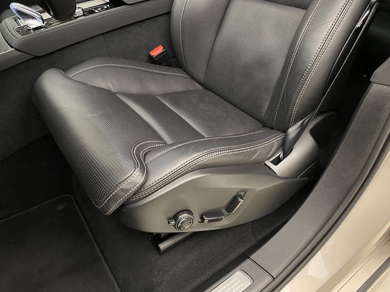 Volvo XC90 T8 AWD RECHARGE BRIGHT PLUS 7m - fotka 25 z 67