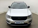 Volvo XC40 2,0 D3 AUTOMAT VÝHŘEV TAŽNÉ - náhled 1