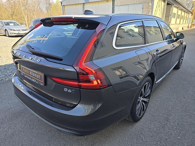 Volvo V90 221kW B6 4x4 R-DESIGN -DPH - fotka 4 z 45