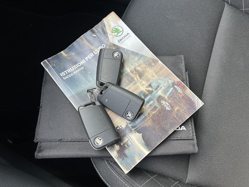 Škoda Karoq Style 1.5TSi DSG KAMERA NAVI - fotka 41 z 50