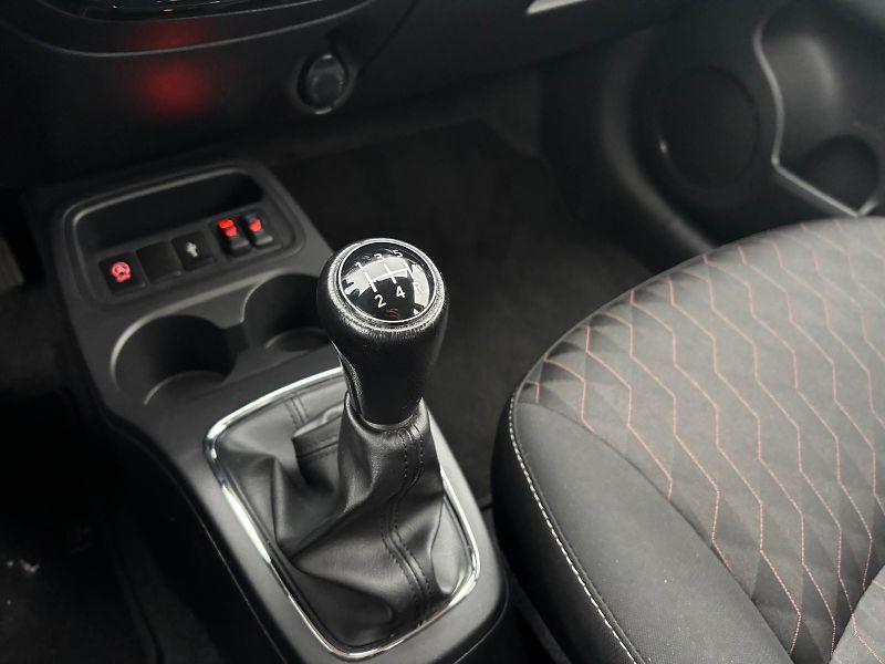 Mitsubishi Space Star 1.2 MIVEC 59kW - fotka 20 z 25