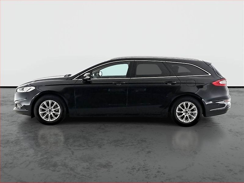 Ford Mondeo (2017) Titanium 2.0 TDCI, Navi - fotka 3 z 18