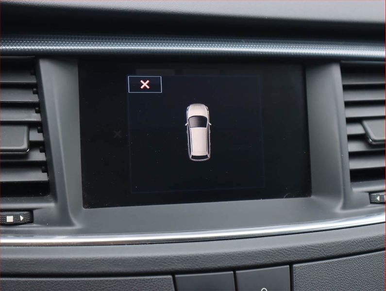 Peugeot 508 (2015) 2.0 HDi, Automat, Navi - fotka 21 z 21