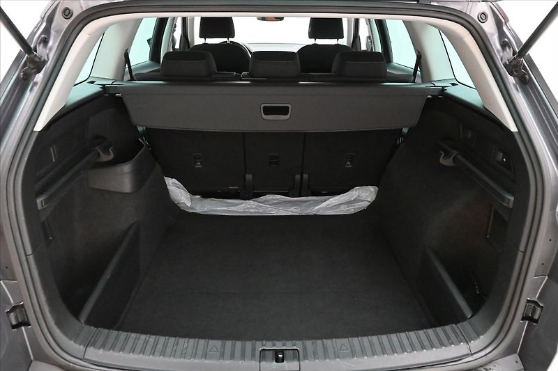 Škoda Kodiaq 2,0 TDI 110 kW DSG TAŽNÉ ZAŘÍZ - fotka 10 z 31