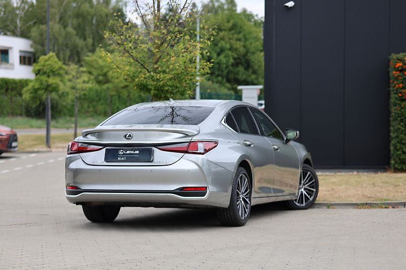 Lexus ES 300h 300H 2,5 HEV BUSINESS EDITION - fotka 4 z 25
