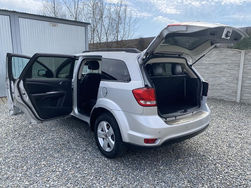 Fiat Freemont 2.0MJET 140PS 7MÍST KŮŽE MAN!! - fotka 143 z 166