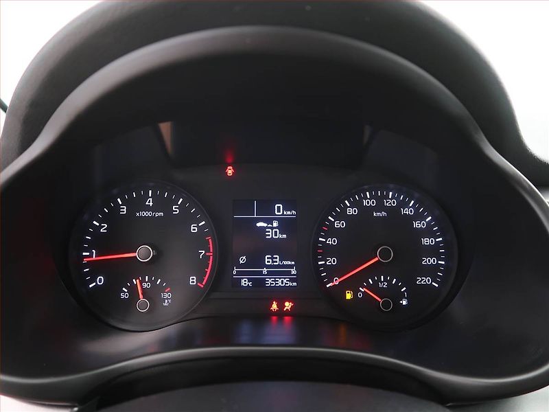 Kia Rio (2023) 1.2 DPI, Serv.kniha, Tempomat - fotka 11 z 16