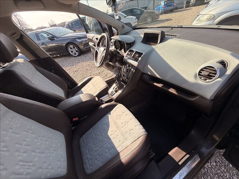 Opel Meriva 1,7 CDTI AUTOMAT - fotka 23 z 27
