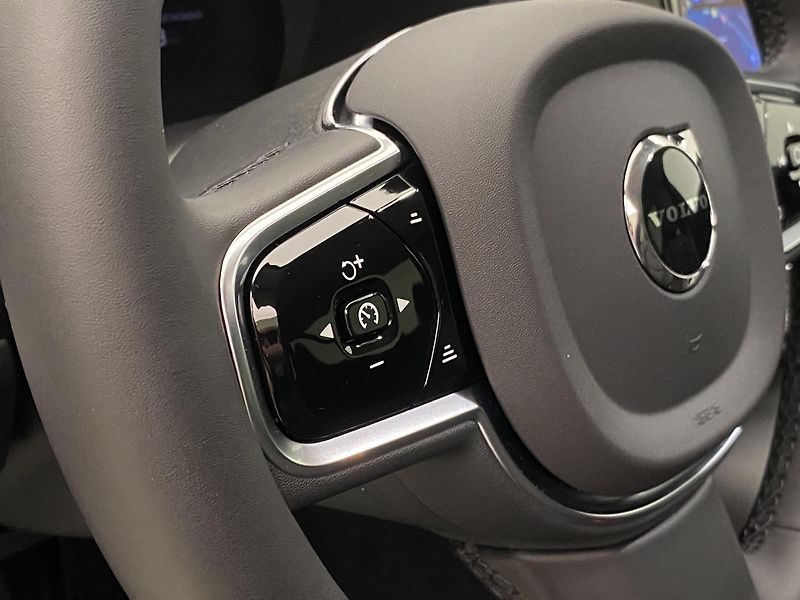 Volvo V60 (2026) T6 AWD Plug-in DARK PLUS - fotka 22 z 64